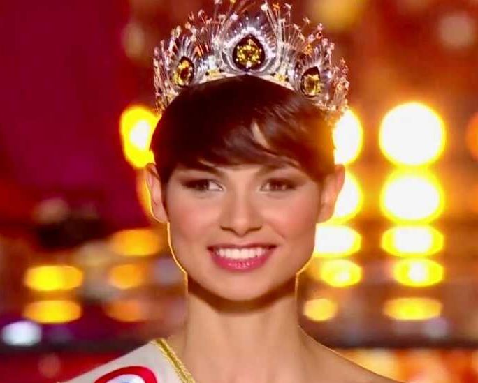 Miss France 2024 Ce Détail Chez Ève Gilles La Nouvelle Miss France Qui A Exaspéré Les 4254